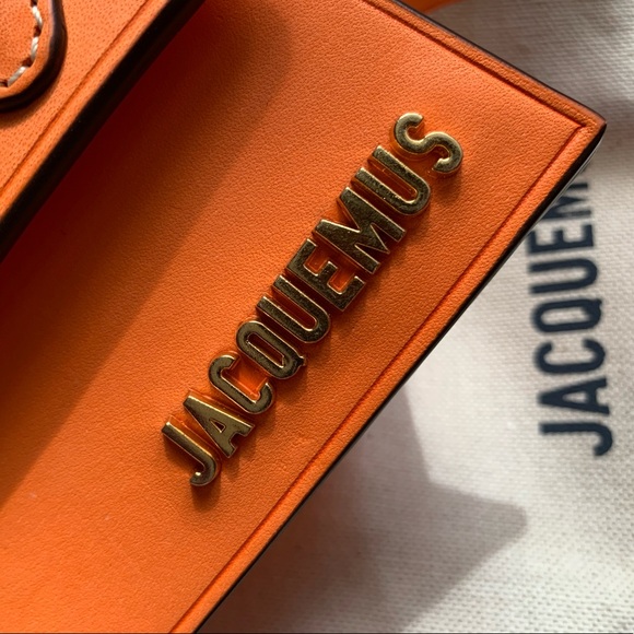 BRAND NEW JACQUEMUS LE CHIQITO - Picture 5 of 5